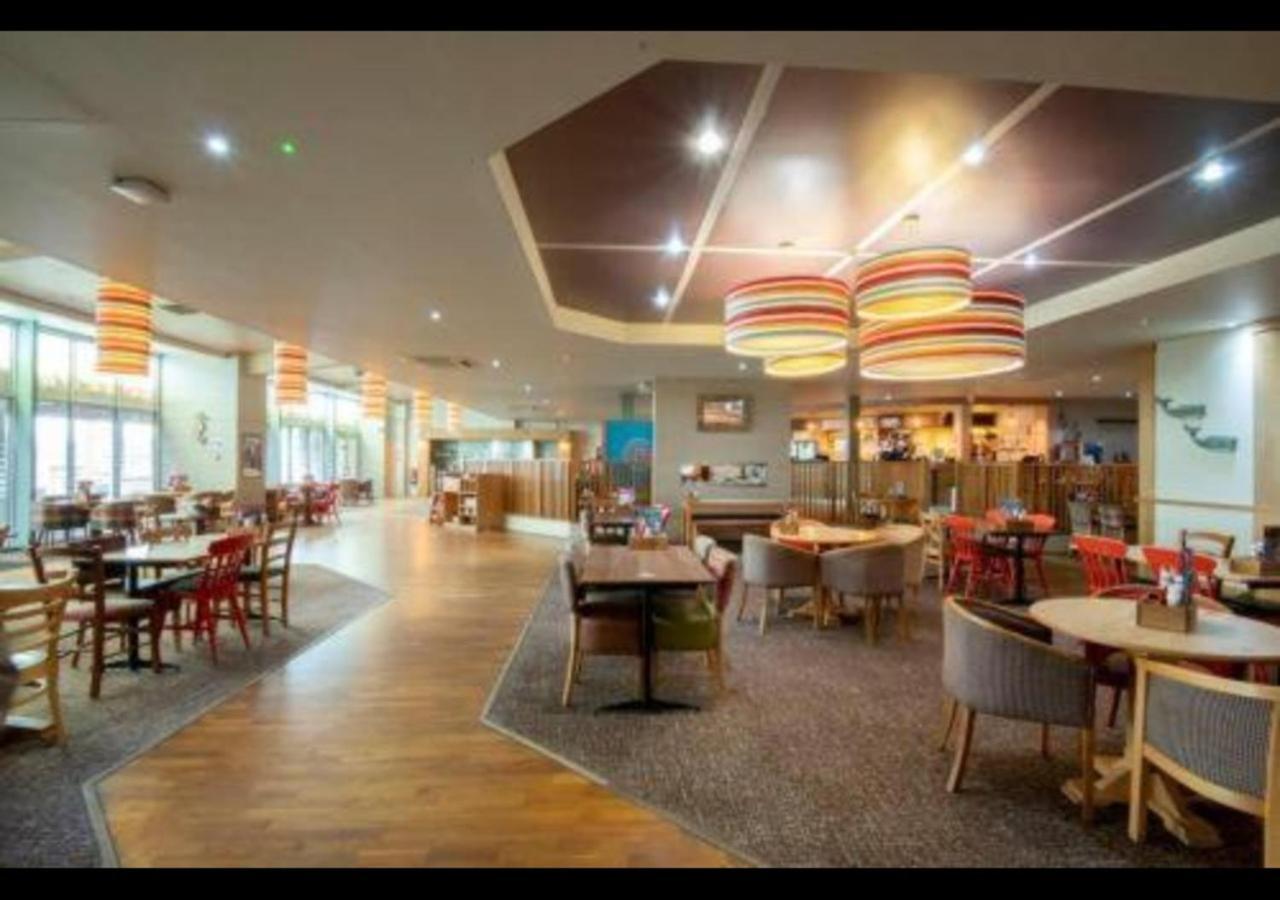 K90 - Chalet - Parkdean Resorts, Camber Sands Extérieur photo