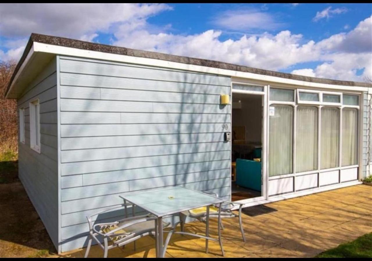 K90 - Chalet - Parkdean Resorts, Camber Sands Extérieur photo